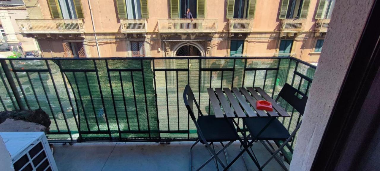 شقة Downtown Vicino Al Duomo كاتانيا المظهر الخارجي الصورة